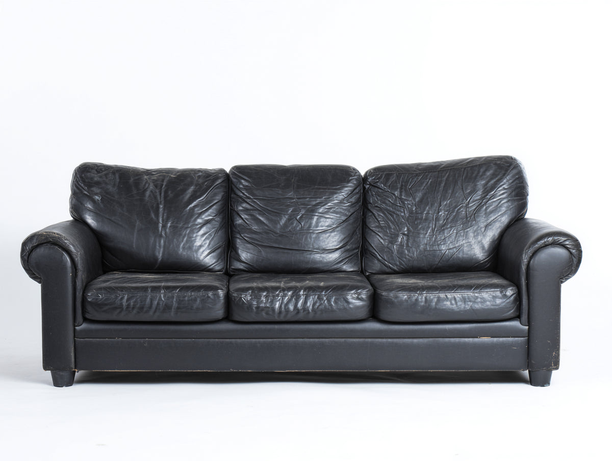 Sofás 3 plazas de cuero negro envejecido 210x90x88 cm - diseño clásico con brazos enrollados - estilo salón vintage